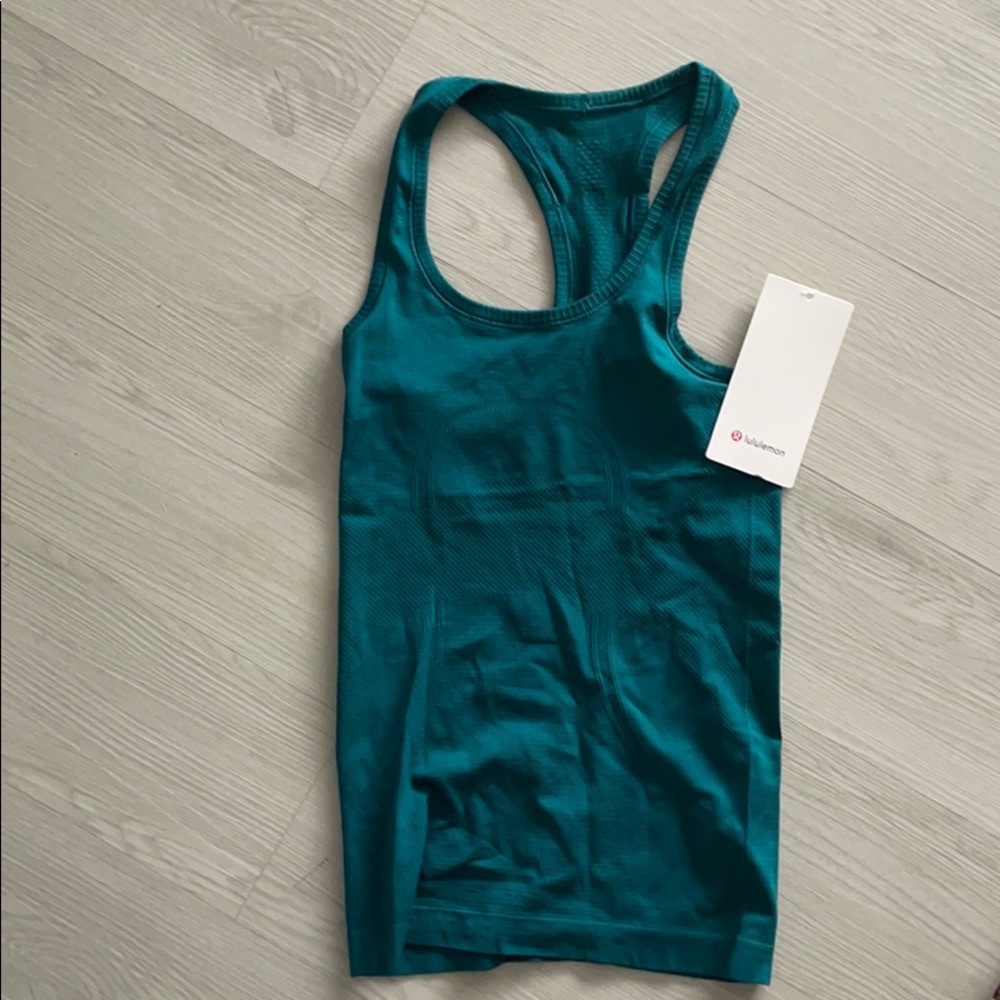 Lululemon Swiftly Tech Racerback -Size 2